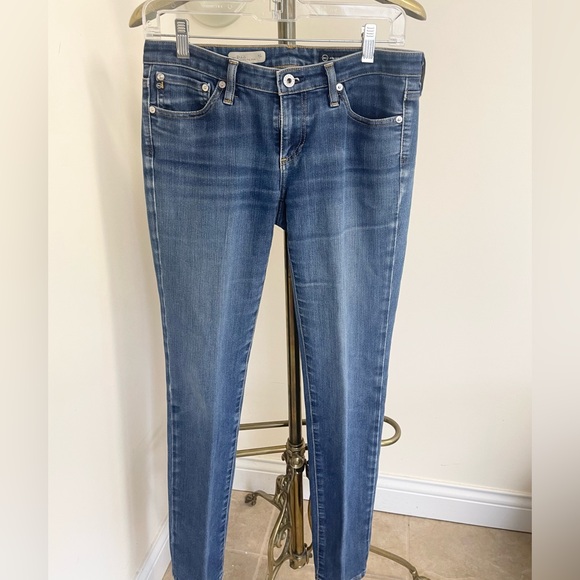 Classic AG Adriano Goldschmied cigarette stilt ankle jeans! - Picture 4 of 10